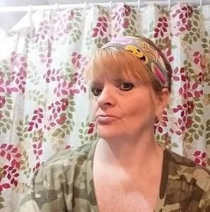 Meet your Posher, Kay